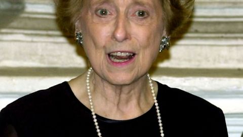 La ex congresista demócrata Lindy Boggs, quien fue defensora de los derechos civiles y murió a los 97 años de edad.