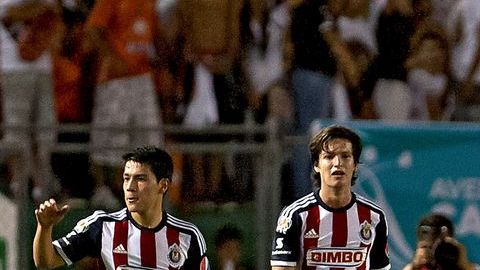 Chivas busca su primer triunfo ante Veracruz