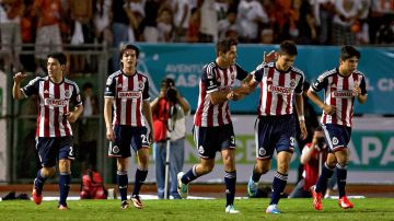 Chivas busca su primer triunfo ante Veracruz