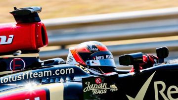 Kimi Raikkonen abandonaría Lotus al finalizar la temporada.