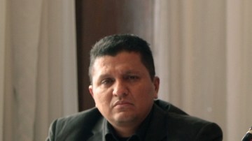 La representante de los campesinos del Catatumbo, Olga Quintero (der.), cuando hablaba duranta una  rueda de prensa en Bogotá, Colombia, y explicaba la esencia de sus demandas.