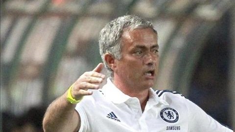 En la imagen, el entrenador portugués del Chelsea, José Mourinho. EFE/Archivo
