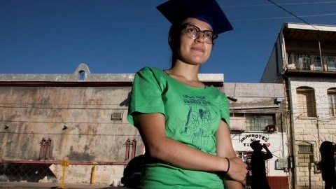 Lulu Martinez, de 23 años, es una de las "dreamers" detenidas al tratar de reingresar a los Estados Unidos el 22 de julio del 2013.