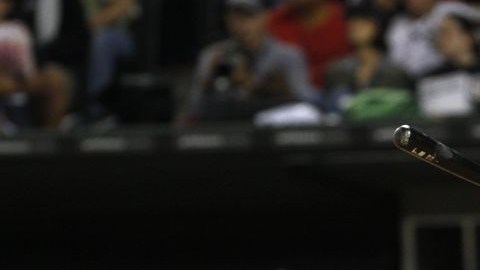 Rodríguez no ayudó a su equipo a evitar la derrota, pero en audiencias bateó varios cuadrangulares.