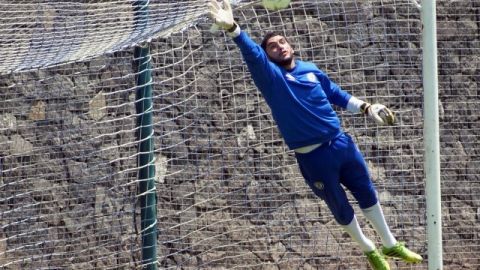 José de Jesús Corona, portero del Cruz Azul, realizó este miércoles su entrenamiento de manera cotidiana