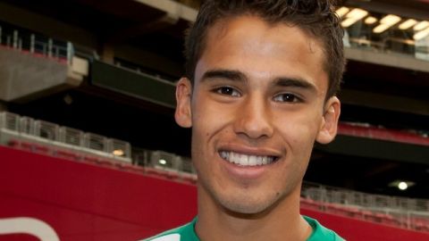 Diego Reyes vuelve a entrenar con el Porto de Portugal, luego de ausentarse unos días