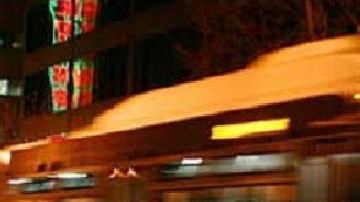 Los camiones operados por choferes del ATU Local 192 seguirán circulando hasta que los miembros del gremio ratifiquen nuevo contrato.