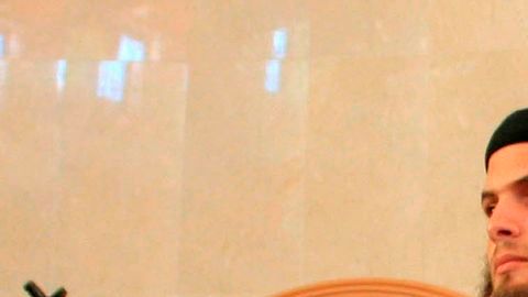 Las autoridades indicaron que los miembros de Al Qaeda han desarrollado nuevos métodos de ataques como bombas líquidas que se impregnan en la ropa, además de explosivos que son cosido al cuerpo.