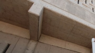 A más de 130  voluntarios que  visitaban los centros de Adelanto, Orange y Santa Ana se les prohibió su ingreso.