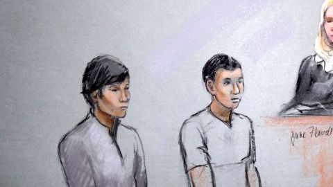 Los estudiantes, ambos de 19 años y kazajos, están detenidos desde el 1 de mayo.