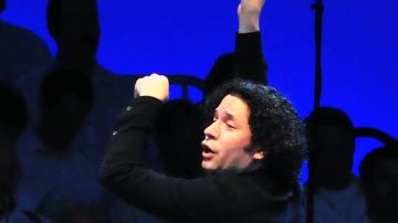 Gustavo Dudamel hace dos años en el Hollywood Bowl.