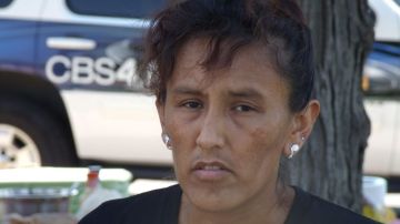 Liberan por tercera vez a activista mexicana con orden de deportación