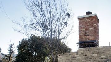 Una casa destruida por el incendio Silver cerca de Banning, en el condado de Riverside, donde se quemaron 26 viviendas.