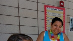 Ahora con nueva directora, nuevos maestros y el entusiasmo de los padres, la escuela está lista para empezar.