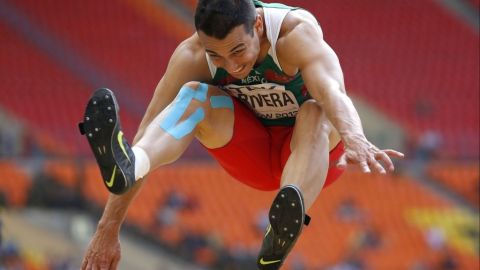 Rivera se metió a la final con una marca de 8.05 metros.
