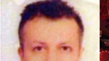Fotografías sin fechar que muestra al piloto de la compañía Turkish Airlines, Murat Akpinar (der.), y a su copiloto, Murat Agca,  cuando fueron secuestrados en Beirut (Líbano).