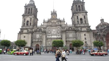 Vista de la catedral de Ciudad de México, construida sobre el templo de Quetzalcoatl.