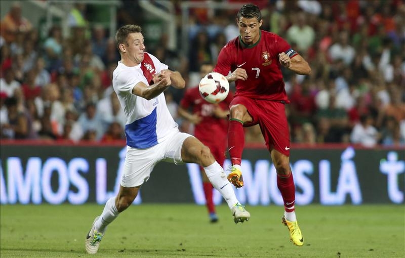 Ronaldo marcó el empate contra Holanda para Portugal en juego amistoso.
