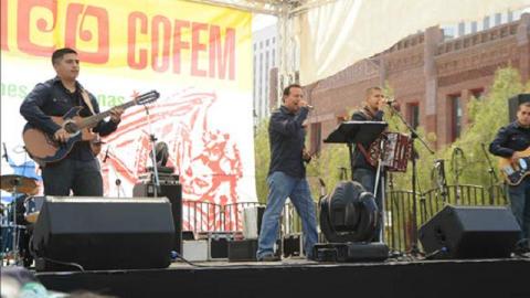Feria de COFEM del año pasado en la Placita Olvera.