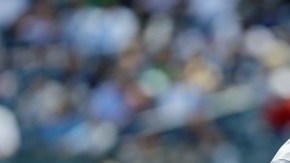 C.J. Wilson derrotó ayer a los Yanquis y mejoró su marca a (13-6) en esta temporada.