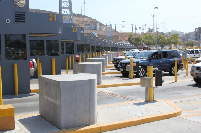 Autoridades de Aduanas y Protección Fronteriza operarán a su máxima capacidad los 25 carriles de acceso a EEUU en el puerto de San Ysidro, con lo que se espera ganar en los tiempos de ingreso .