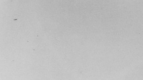 Un avión espía U-2 despega de la 'Area 51' en 1955. Algunas teorías sugerían que a esta base se trasladaron los restos de una supuesta nave extraterrestre que se habría estrellado en Roswell, Nuevo México.