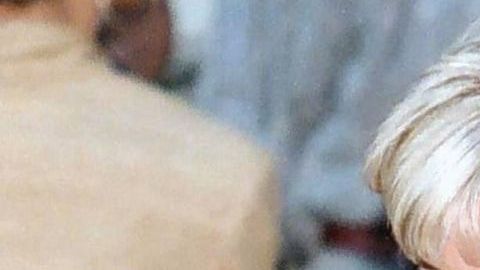 Diana de Gales durante el funeral de Gianni Versace.