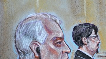 Boceto de Eduardo Arellano-Félix (izq.), durante una audiencia del juicio en su contra en la Corte Federal del Sur de California.