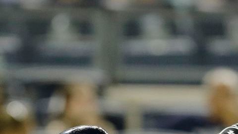 Alfonso Soriano bateó un cuadrangular de dos carreras en el octavo inning para dar el triunfo a los Yankees.