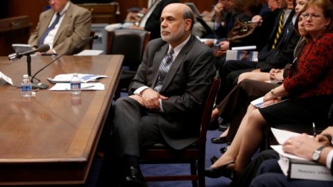 La mayoría en el Comité del Mercado Abierto de la Fed apoyaron a Ben Bernanke, en reducir el estímulo monetario antes de fin de año.