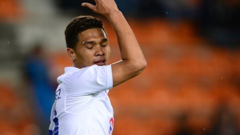 El delantero colombiano Teófilo Gutiérrez ya podrá jugar con el River Plate de Argentina