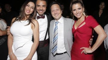 Patricia Azarcoya, Eugenio Derbez, Rob Schneider y Alessandra Rosaldo en la premiere de "No se aceptan devoluciones"