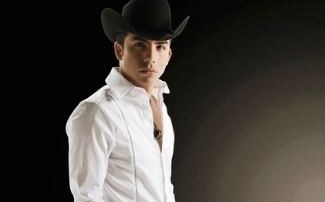 Julio Reyes no se hizo músico solo por pasión y oído sino que se formó desde pequeño y luego estudió en la Universidad de Berklee.