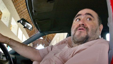 'De ser un médico mediocre y un actor mediocre, me dediqué a ser un actor de tiempo completo' dijo Édgar Vivar