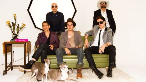 Kinky estará en vivo en el VivaFest de San José este 28 de septiembre junto a Carla Morrison, La Santa Cecilia y Sistema Bomb.