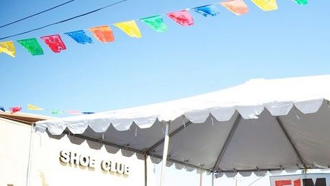 Escenario de El Mensajero en Festival de North Fair Oaks.