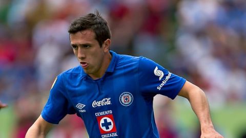 Jerónimo Amione consiguipo el primer gol para Cruz Azul