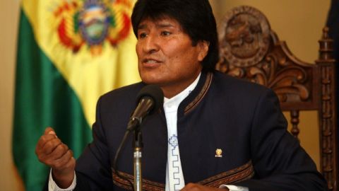 Evo Morales hablaba en rueda de prensa, ayer, en La Paz (Bolivia), en la que pidió a Brasil 'devolver' al opositor Roger Pinto a la Justicia.