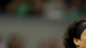 El portero mexicano Guillermo Ochoa seguirá jugando en el Ajaccio de Francia