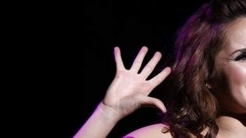 El nuevo disco de Dulce María saldrá en octubre.