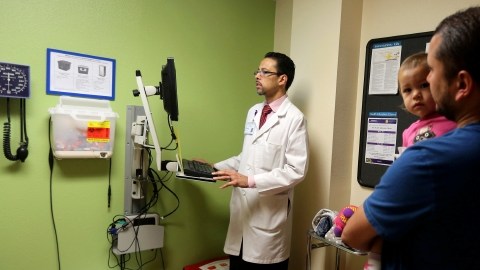 La Ley del Cuidado de Salud está  creando nuevos empleos para impulsar la economía de California.