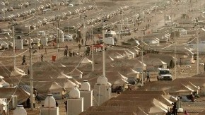 La guerra civil en Siria ha provocado más refugiados y desplazados que ningún otro conflicto en el mundo. Aquí se ve un campamento de la ACNUR.