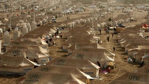 La guerra civil en Siria ha provocado más refugiados y desplazados que ningún otro conflicto en el mundo. Aquí se ve un campamento de la ACNUR.