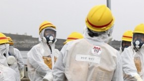 Japón anunció ayer que invertirá fondos públicos por valor de 358 millones de euros para solventar las fugas de agua contaminada en Fukushima.