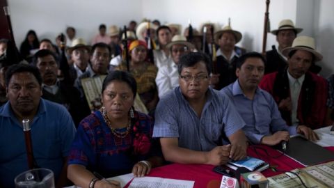 Representantes de las comunidades indígenas de guatemala asistían a una conferencia de prensa, ayer, en Ciudad de Guatemala.