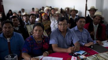 Representantes de las comunidades indígenas de guatemala asistían a una conferencia de prensa, ayer, en Ciudad de Guatemala.