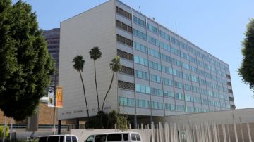 El edificio que albergó por décadas al LAPD en el centro de Los Ángeles podría ser demolido o renovado.