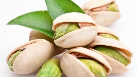 Consumir frutos secos podría reducir el riesgo de enfermedades cardíacas.