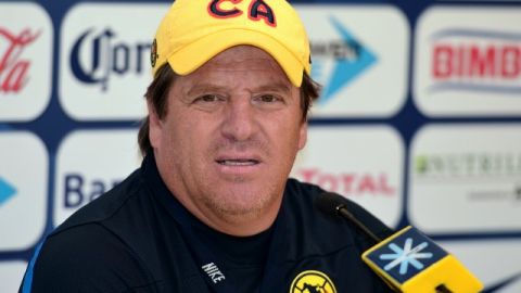 Miguel "Piojo" Herrera, técnico del América, ofreció un a conferencia de prensa