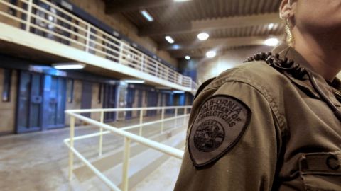 Autoridades dijeron que continuarán las reformas sustanciales en las celdas de confinamiento en solitario (SHU).
